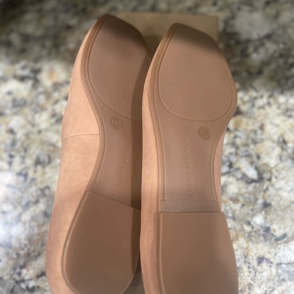 Sale‼️Lucky Brand NWB - Leather Shoes -Size 8 1/2 - Picture 5 of 12